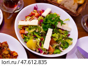 Turkish traditional choban salad. Стоковое фото, фотограф Яков Филимонов / Фотобанк Лори