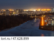 Санкт-Петербург. Ночной вид на Дудергофский канал, Южно-Приморский парк, жилой комплекс "Дудергоф Клаб" Редакционное фото, фотограф Сергей Крамарев / Фотобанк Лори