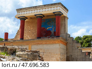Knossos Palace, Heraklion, Crete, Greece. Ruins of North Entrance of the famous Minoan palace. Редакционное фото, фотограф Светлана Брайман / Фотобанк Лори