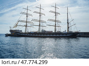 Monaco, Monaco Ville, Monte-Carlo, 2015.09.04: Four-masted barque ship, the Russian training ship is in the port of Hercules in Monaco, in the program of the Year of Russia in Monaco, sunny day. Редакционное фото, фотограф Vladimir Drozdin / Фотобанк Лори