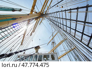 Monaco, Monaco Ville, Monte-Carlo, 2015.09.04: Four-masted barque ship, the Russian training ship is in the port of Hercules in Monaco, in the program of the Year of Russia in Monaco, sunny day. Редакционное фото, фотограф Vladimir Drozdin / Фотобанк Лори