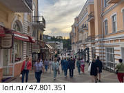 Проспект Карла Маркса в Кисловодске (2024 год). Редакционное фото, фотограф Николай Рыбин / Фотобанк Лори