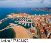 Cityscape and marina of Gijon. Стоковое фото, фотограф Яков Филимонов / Фотобанк Лори