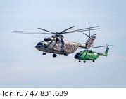 ZHUKOVSKY, RUSSIA - SEPTEMBER 01, 2019: Demonstration of the Mi-26 helicopter of the Russian Air Force at MAKS-2019, Russia. Стоковое фото, фотограф Фотограф / Фотобанк Лори