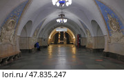 Центральный зал станции метро Таганская Кольцевой линии Московского метрополитена. Редакционное фото, фотограф Александр Кузнецов / Фотобанк Лори