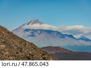 Slag fields with a volcano in the background. Стоковое фото, фотограф Олег Спиридонов / Фотобанк Лори