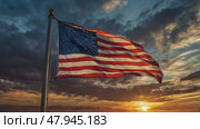 American flag waving against a dramatic sunset sky. Стоковое AI-видео, аниматор Михаил Строгалев / Фотобанк Лори
