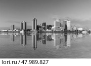 scenic view to New Orleans skyline in morning light from river M. Стоковое фото, фотограф Joerg Hackemann / PantherMedia / Фотобанк Лори