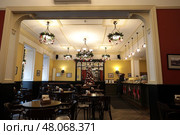 Интерьер кафе "Штолле" Санкт-Петербург. Редакционное фото, фотограф Дмитрий Неумоин / Фотобанк Лори