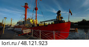 Плавучий маяк "Ирбенский", музей "Мирового океана", г. Калининград (2023 год). Редакционное фото, фотограф Ирина / Фотобанк Лори
