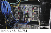 the server works in a large mining company. Стоковое видео, видеограф Алексей Сергеев / Фотобанк Лори