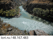 Confluence of two rivers of different colors. Стоковое фото, фотограф Екатерина Якименко / Фотобанк Лори