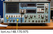 oscilloscope test equipment ai generated. Стоковое AI-изображение, AI-художник Vectorwin / Фотобанк Лори