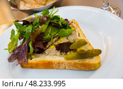 Pate en croute maison. Стоковое фото, фотограф Яков Филимонов / Фотобанк Лори