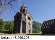 Ахпатаванк (Haghpatavank) (монастырь Ахпат) - средневековый армянский монастырский комплекс в городе Ахпат, Армения. Это объект Всемирного наследия ЮНЕСКО (2013 год). Стоковое фото, фотограф Дымов Игорь / Фотобанк Лори