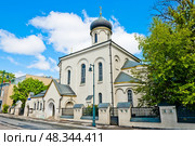 Старообрядческая церковь Покрова Пресвятой Богородицы Остоженской общины. Турчанинов переулок, дом 4, строение 1. Москва. Россия. Редакционное фото, фотограф E. O. / Фотобанк Лори
