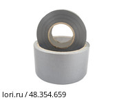 Рулоны серой клейкой ленты на белом фоне. Rolls of Grey Duct Tape with white background. Стоковое фото, фотограф Татьяна Д / Фотобанк Лори