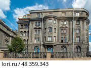 Доходный дом Роберта Георгиевича Веге, вид с реки Мойки. Город Санкт-Петербург (2020 год). Стоковое фото, фотограф Жигалов Евгений Павлович / Фотобанк Лори