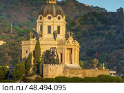 MESSINA, ITALY - NOVEMBER 06, 2018 - Panoramic view of the city and the Temple Christ the King in Sicily. Стоковое фото, фотограф Сергей Богомяко / Фотобанк Лори