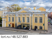 Дворец М.И. Воронцова. Пажеский корпус. Улица Садовая, 26. Санкт-Петербург. Редакционное фото, фотограф Ольга Визави / Фотобанк Лори