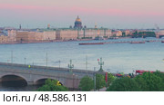 Saint-Petersburg, Russia - Jun 25 2023, 4k, aerial view, evening view of the Hermitage, Palace Embankment and Trinity bridge, Neva river, Saint-Petersburg, Russia. Стоковое видео, видеограф Сергей Богомяко / Фотобанк Лори