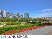 Water Green Boulevard in Astana. symbol of Kazakhstan (2011 год). Редакционное фото, фотограф Александр Карпенко / Фотобанк Лори