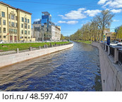 Река Карповка в солнечный весенний день. Санкт-Петербург. Редакционное фото, фотограф Ирина Борсученко / Фотобанк Лори