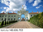 Ружанский дворцовый комплекс. Брестская область. Республика Беларусь. Редакционное фото, фотограф Наталья Филатова / Фотобанк Лори