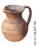 Старый глиняный кувшин на белом фоне. Clay jug handmade isolated on white. Стоковое фото, фотограф Татьяна Д / Фотобанк Лори