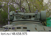 Унифицированный башенный боевой модуль КБА-105 "Шквал" на БТР-3 "Гардиан". Выставка трофейной техники СВО, ЦПКиО Маяковского, Екатеринбург. Редакционное фото, фотограф Алексей Иванов / Фотобанк Лори