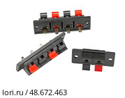 Зажимные колодки для соединения проводов на белом фоне.  Clamping blocks for connecting wires on white background. Стоковое фото, фотограф Татьяна Д / Фотобанк Лори