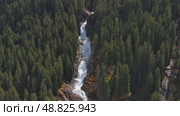 Krimml Waterfalls in Austrian Alps. Стоковое видео, видеограф Михаил Коханчиков / Фотобанк Лори