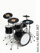 Drum kit on white background. Drum cymbals in the form of vinyl records. Стоковое AI-изображение, AI-художник Евгений Ткачёв / Фотобанк Лори