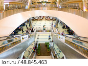 Domodedovo airport, Moscow (2009 год). Редакционное фото, фотограф Александр Подшивалов / Фотобанк Лори