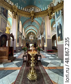 Interior of the Holy Trinity Cathedral in Jerusalem. Редакционное фото, фотограф Irina Opachevsky / Фотобанк Лори