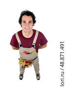 young handyman facing the camera. Стоковое фото, агентство Ingram Publishing / Фотобанк Лори