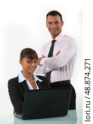 A team of business professionals. Стоковое фото, агентство Ingram Publishing / Фотобанк Лори