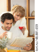 Couple drinking coffee together. Стоковое фото, агентство Ingram Publishing / Фотобанк Лори