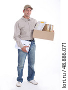 Mailman with registered mail. Стоковое фото, агентство Ingram Publishing / Фотобанк Лори