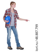 Female builder directing attention. Стоковое фото, агентство Ingram Publishing / Фотобанк Лори