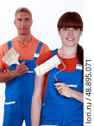 Pair of decorators. Стоковое фото, агентство Ingram Publishing / Фотобанк Лори