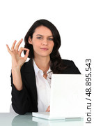 Woman gesticulating. Стоковое фото, агентство Ingram Publishing / Фотобанк Лори