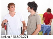 Guys doing the chores. Стоковое фото, агентство Ingram Publishing / Фотобанк Лори