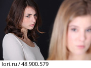 Two friends having an argument. Стоковое фото, агентство Ingram Publishing / Фотобанк Лори
