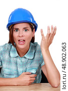 Woman with helmet. Стоковое фото, агентство Ingram Publishing / Фотобанк Лори
