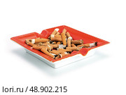Cigarette butts in an ashtray. Стоковое фото, агентство Ingram Publishing / Фотобанк Лори