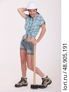 Sexy construction worker. Стоковое фото, агентство Ingram Publishing / Фотобанк Лори