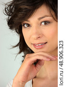 portrait of an Eurasian woman. Стоковое фото, агентство Ingram Publishing / Фотобанк Лори