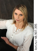 Portrait of a woman in a white blouse. Стоковое фото, агентство Ingram Publishing / Фотобанк Лори