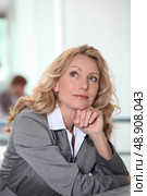Pensive businesswoman. Стоковое фото, агентство Ingram Publishing / Фотобанк Лори